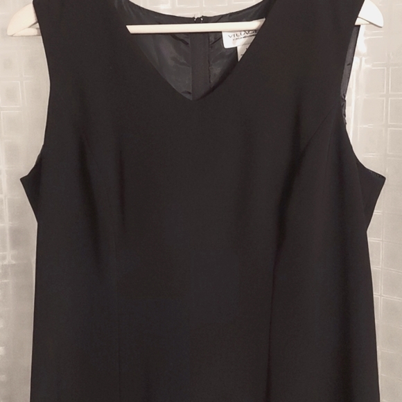 Villager by Liz Claiborne Little Black Dress - Picture 2 of 11